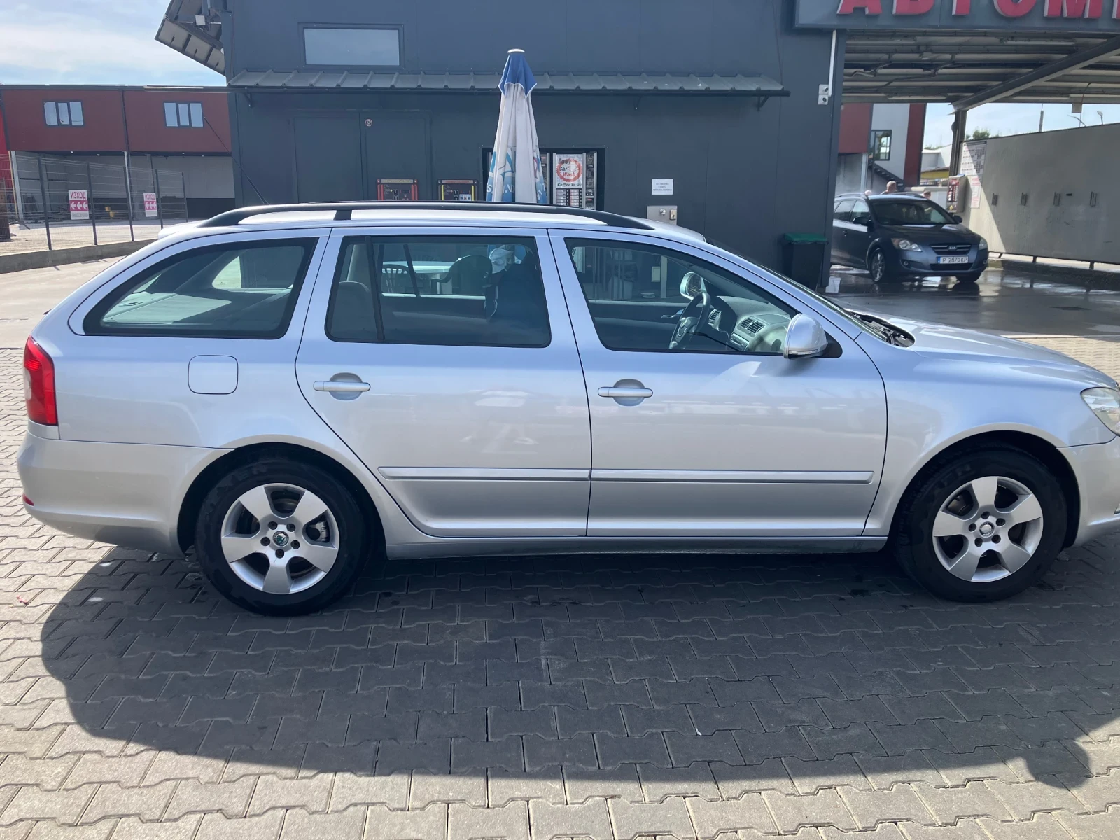 Skoda Octavia, снимка 6 - Автомобили и джипове - 56241842