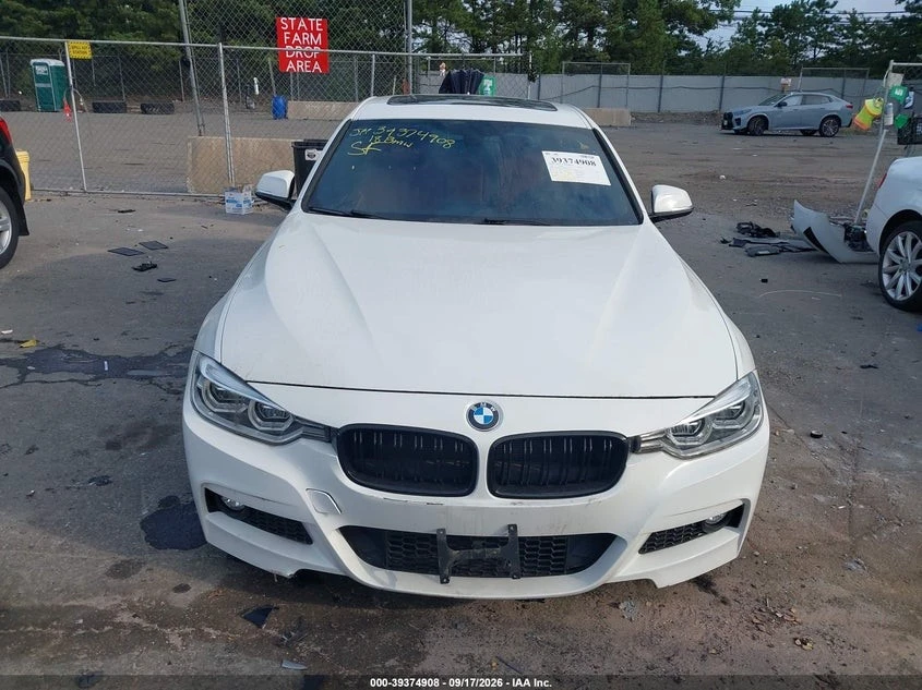 BMW 330 xDrive* M SPORT* ����* �������� | Mobile.bg � ����������� 12