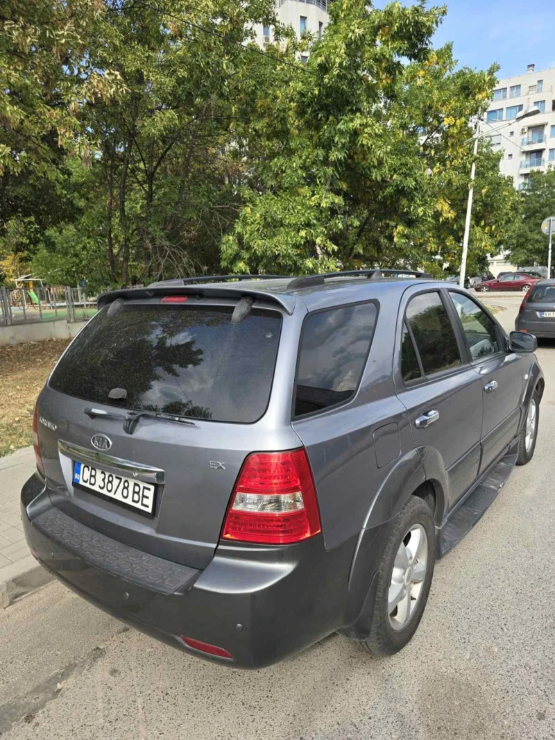 Kia Sorento, снимка 5 - Автомобили и джипове - 46948346