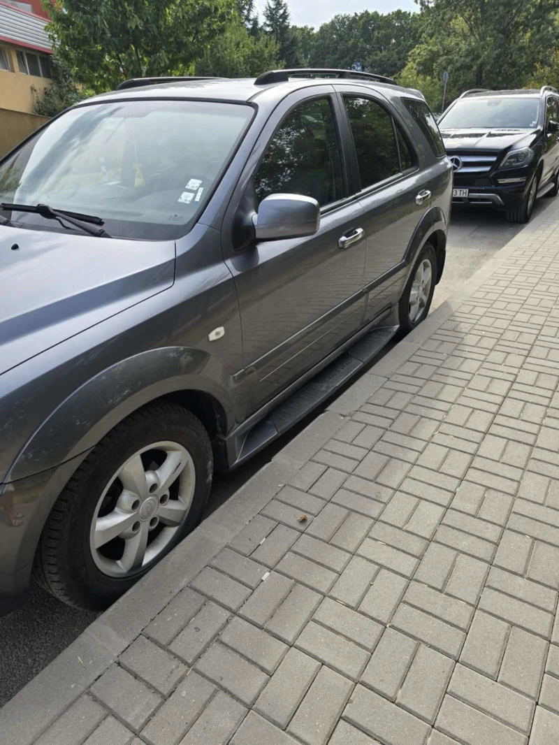 Kia Sorento, снимка 3 - Автомобили и джипове - 46948346