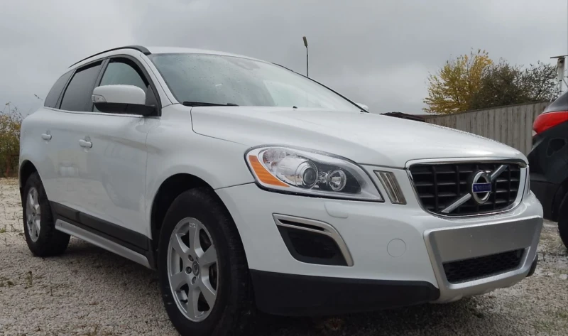 Volvo XC60 2.4d/214к.с.4х4, снимка 3 - Автомобили и джипове - 52364881