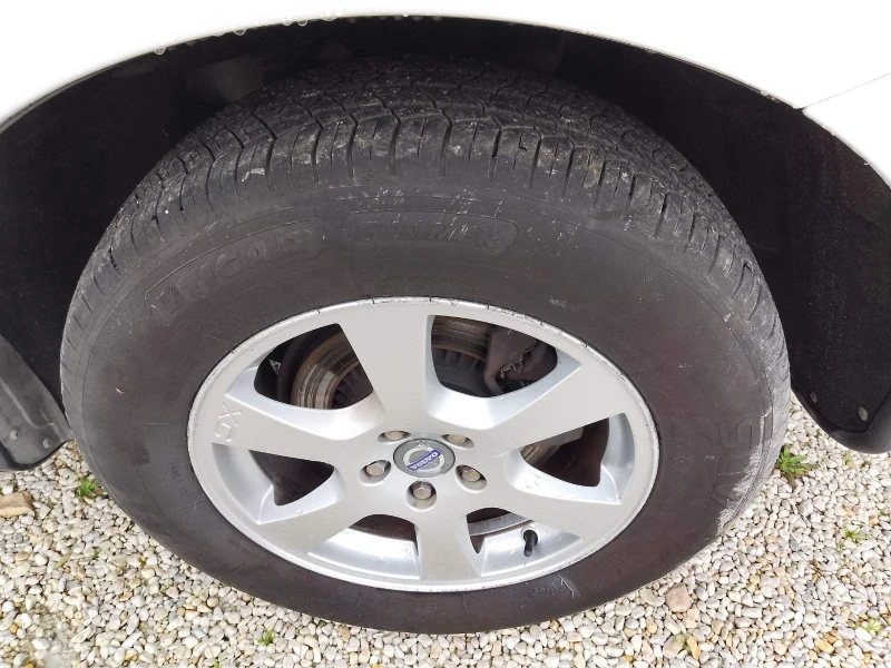 Volvo XC60 2.4d/214к.с.4х4, снимка 17 - Автомобили и джипове - 52364881