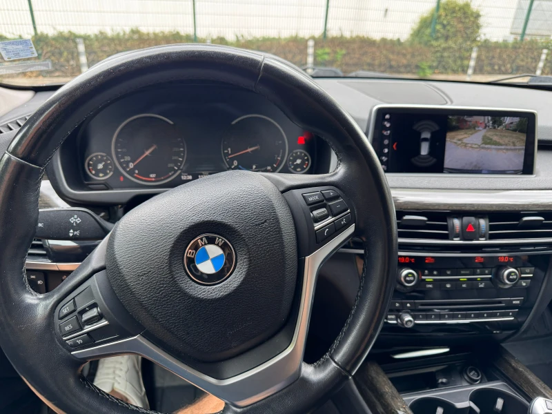 BMW X5 xDrive 2018 | Panorama | Harman/Kardon | HUD | Key, снимка 2 - Автомобили и джипове - 53053469