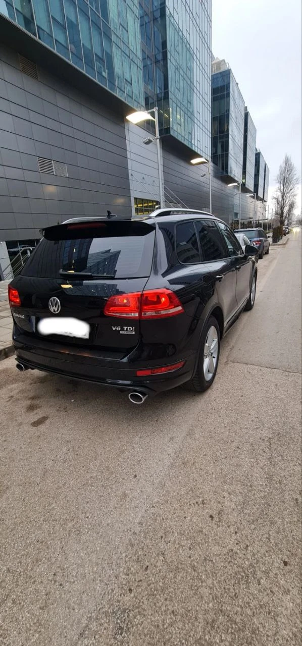 VW Touareg R Line КОЖА/НАВИ/ПАНОРАМА, снимка 7 - Автомобили и джипове - 49043082