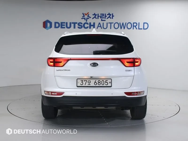 Kia Sportage 4Th Generation Diesel 1.7 2Wd Noblesse, снимка 4 - Автомобили и джипове - 54967804