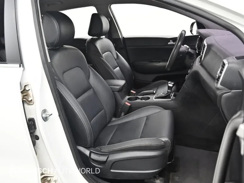 Kia Sportage 4Th Generation Diesel 1.7 2Wd Noblesse, снимка 10 - Автомобили и джипове - 54967804