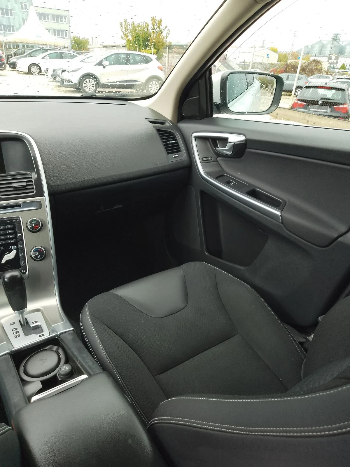 Volvo XC60 2.4d/214..44 | Mobile.bg   15