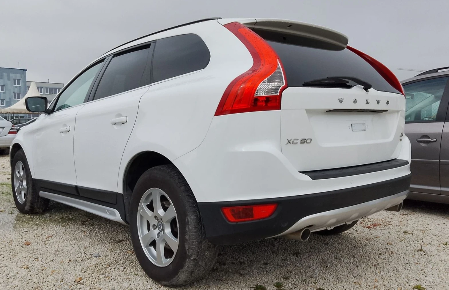 Volvo XC60 2.4d/214..44 | Mobile.bg   5