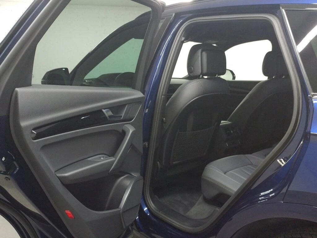 Audi Q5 * KOMFORT QUATTRO VORSPRUNG| ENSEMBLE COMMODIT?S * - изображение 9