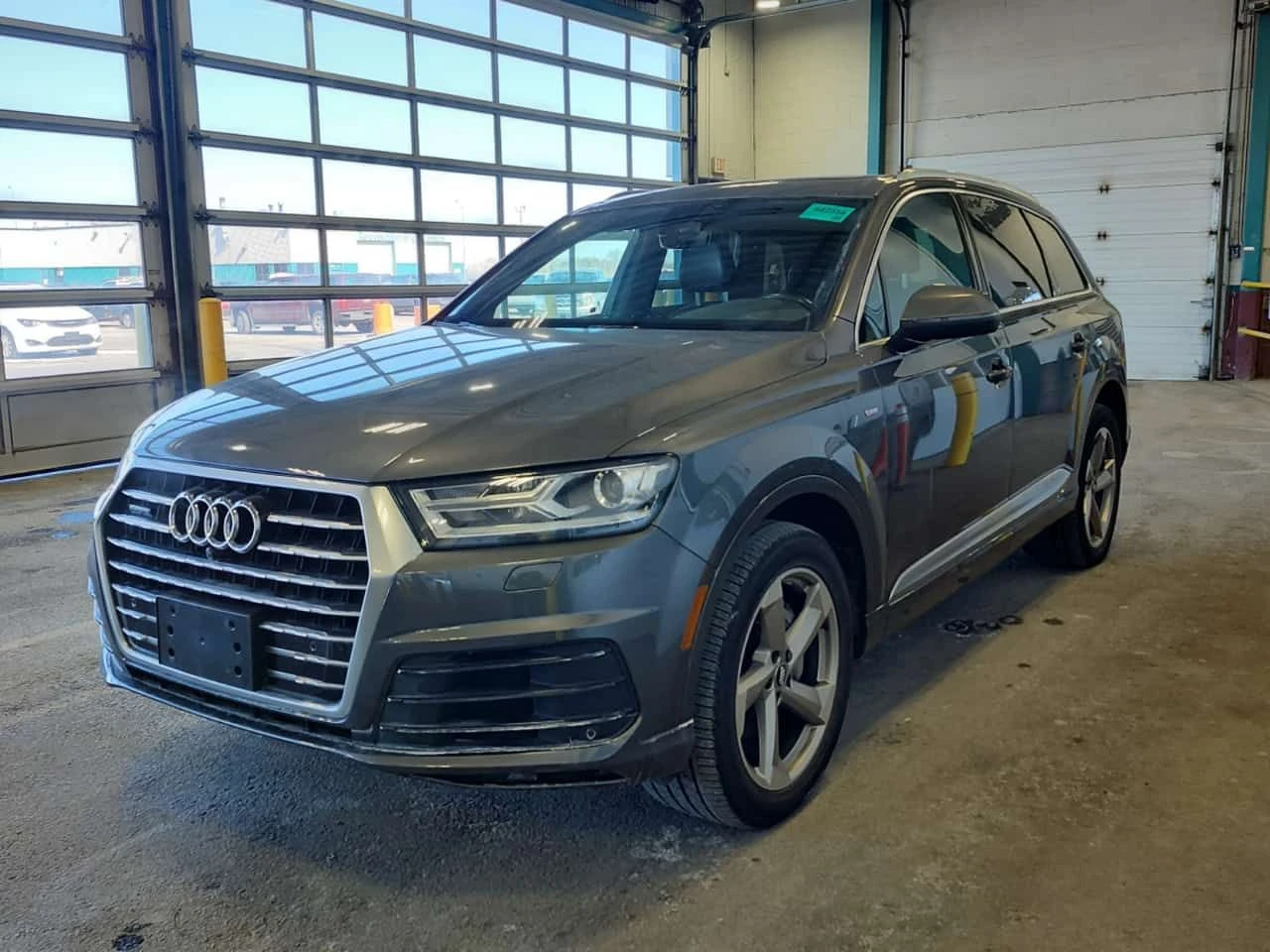 Audi Q7 Progressiv/CARFAX/PANO/360 CAM/KEYLESS/��������� | Mobile.bg � ����������� 1