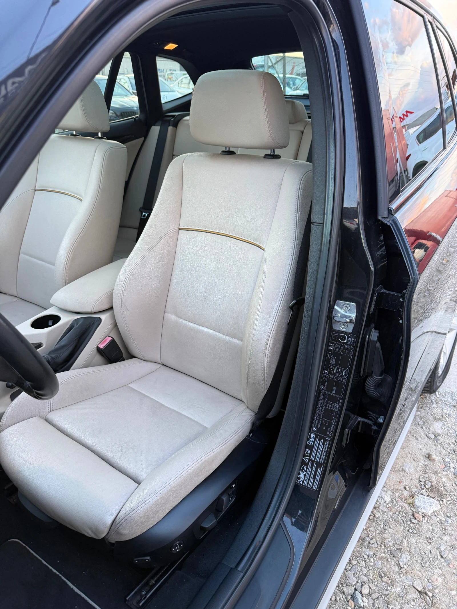 BMW X1 3.0I x-line SUV NAVI LIZING 4X4, снимка 9 - Автомобили и джипове - 54115308