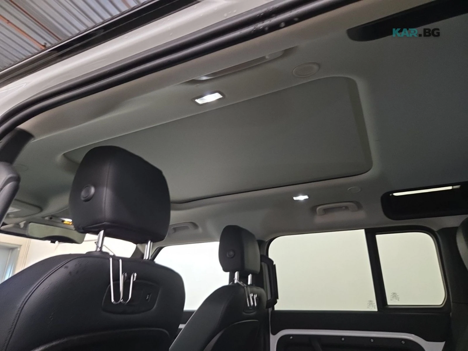 Land Rover Defender SE * AвтоКредит * (ЦЕНА ДО БГ), снимка 16 - Автомобили и джипове - 55105067
