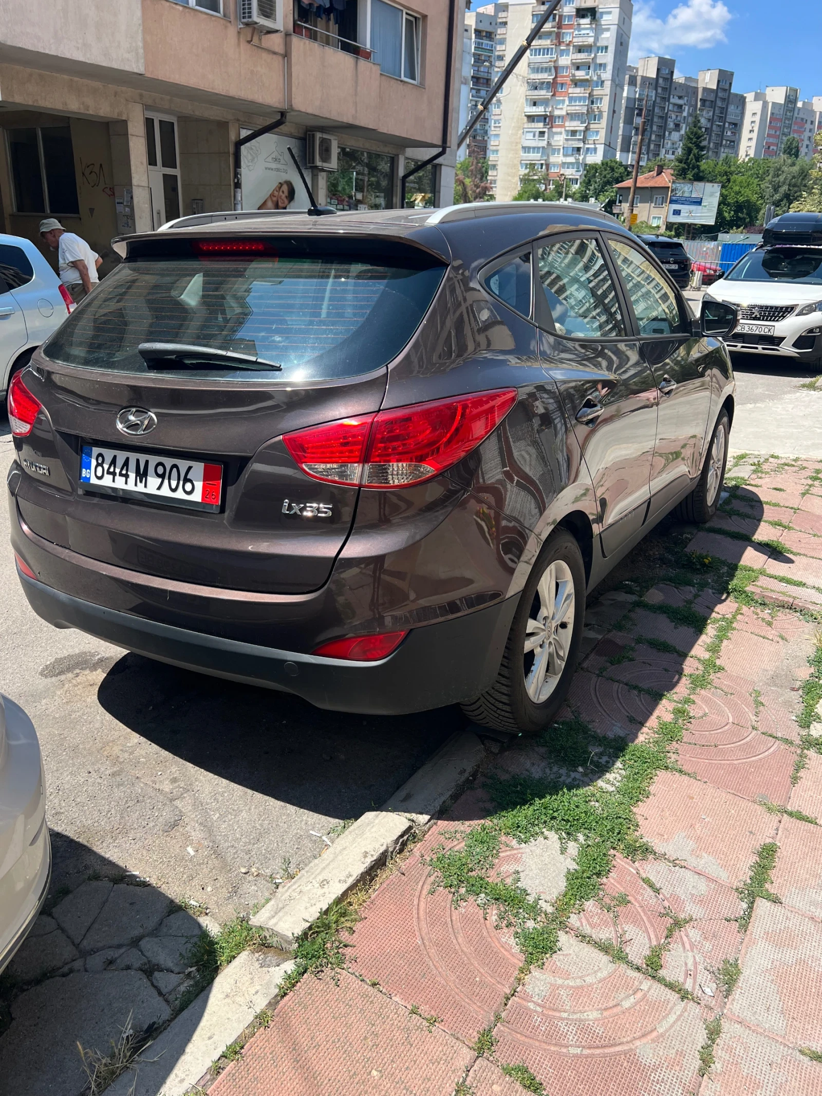Hyundai IX35 2.0, снимка 2 - Автомобили и джипове - 55200829