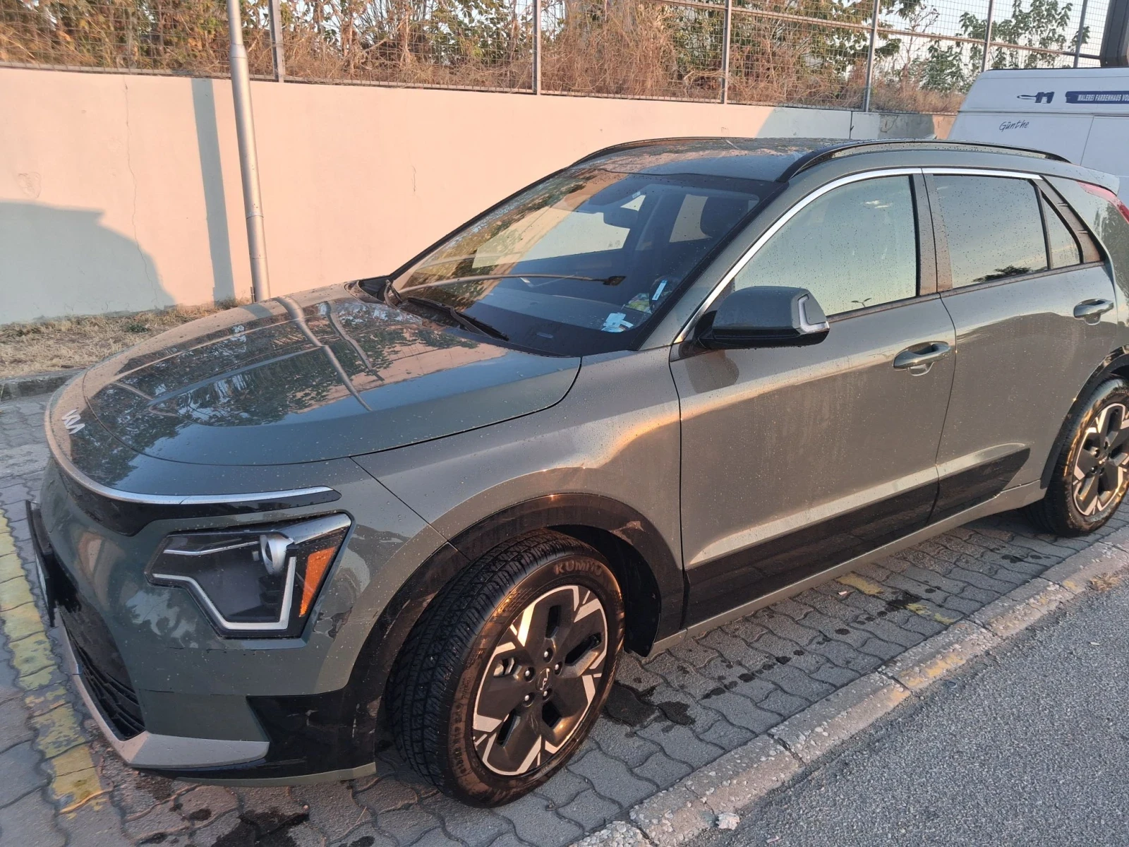Kia Niro, снимка 4 - Автомобили и джипове - 56162200