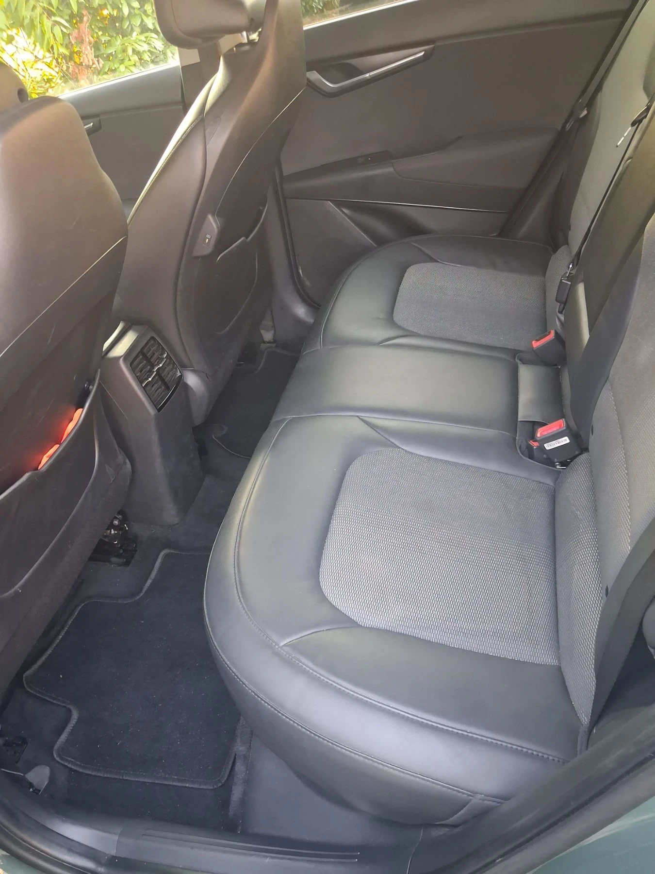 Kia Niro, снимка 12 - Автомобили и джипове - 56162200