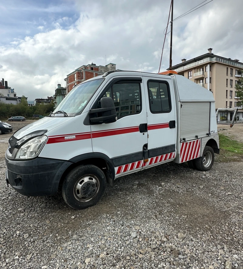 Iveco Daily 35c15, N1, 2010г, 6+ 1, Климатик, снимка 3 - Бусове и автобуси - 47483569