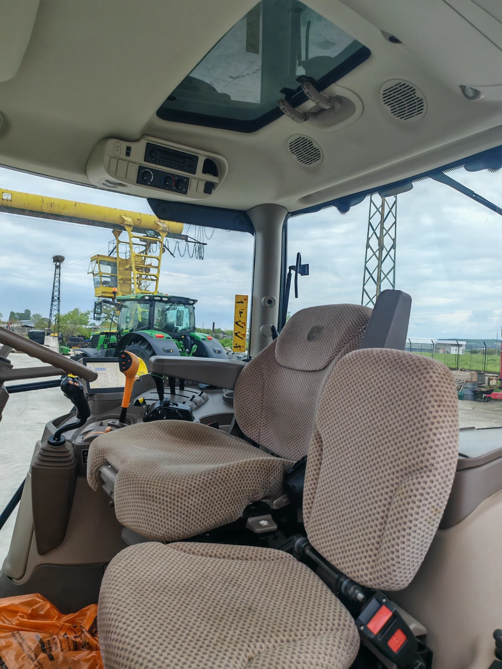 ������� John Deere 6125R ������ � ������������ ������ 20 % | Mobile.bg � ����������� 14