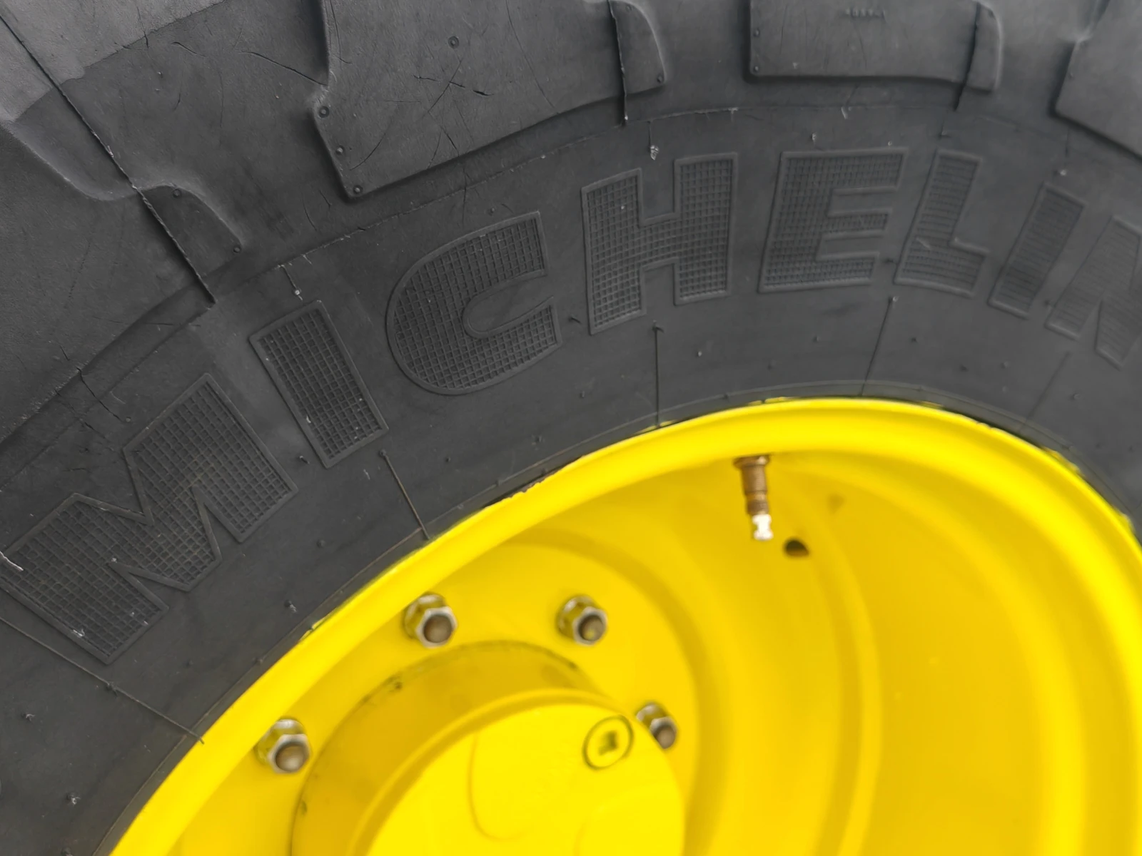 ������� John Deere 6125R ������ � ������������ ������ 20 % | Mobile.bg � ����������� 7