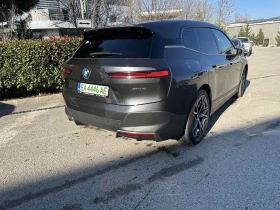 BMW iX xDrive40, 22 , Laser, HKardon, Sky Lounge, 4-zone, снимка 2