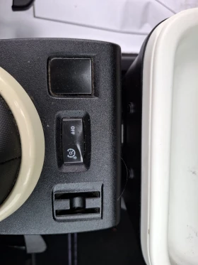 Renault Twingo 1.0 SCe Limited * КЛИМА* EURO6, снимка 12