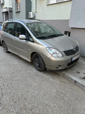 Toyota Corolla verso, снимка 2