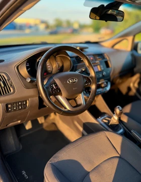Обява за продажба на Kia Rio 1.4 109 hp 116 хил км 6 скорости ~13 200 лв. - изображение 7