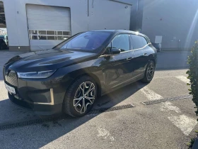 BMW iX xDrive40, 22 , Laser, HKardon, Sky Lounge, 4-zone - 41500 € / 81166.94 лв. - 62422676 3