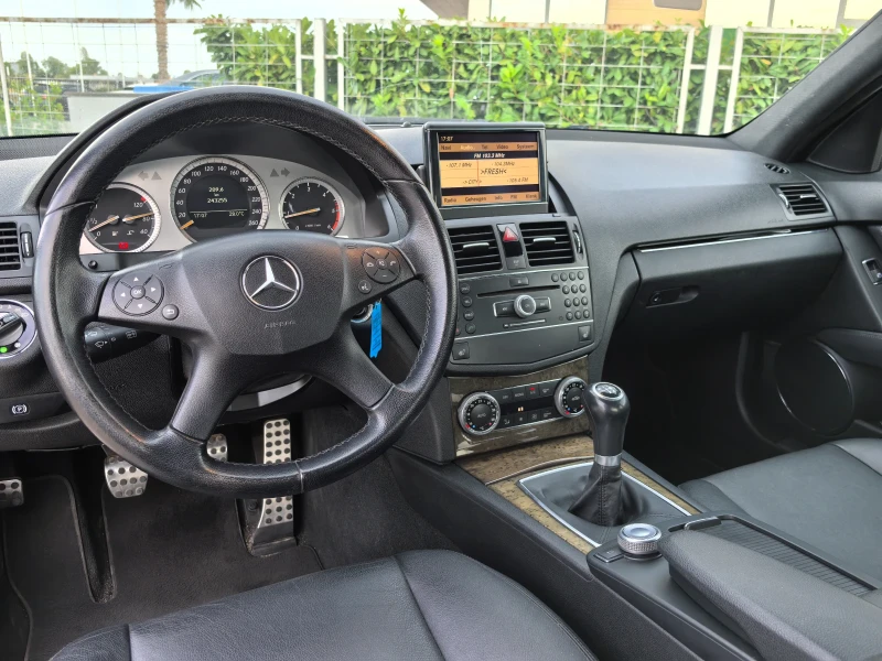 Mercedes-Benz C 220 AVANGARD , снимка 9 - Автомобили и джипове - 46960513