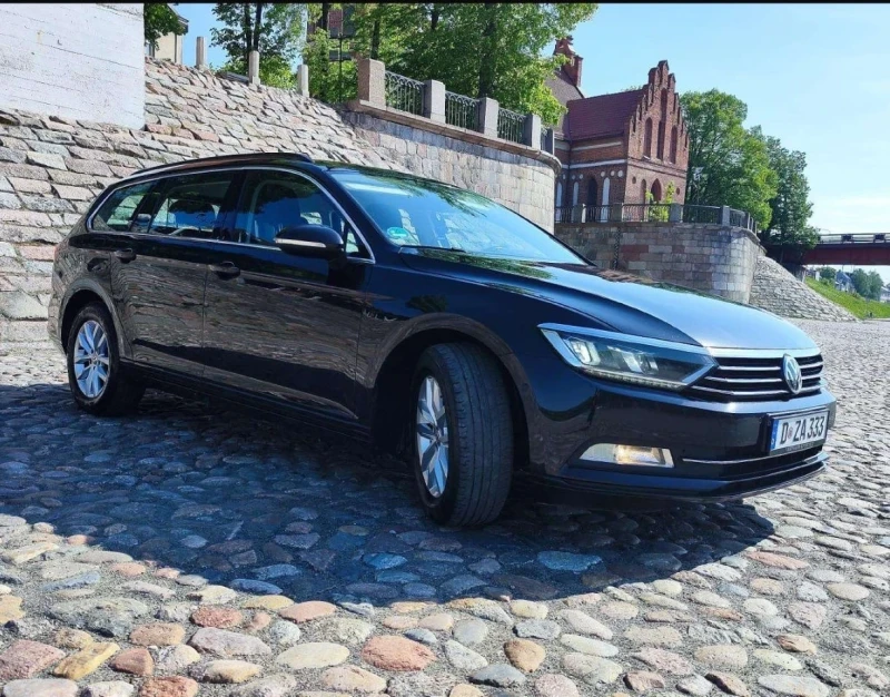 VW Passat Универсал , снимка 3 - Автомобили и джипове - 47169099