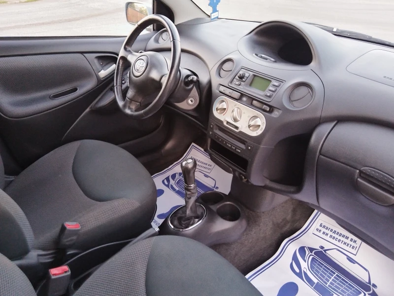 Toyota Yaris 1.4 D-4D 102 000км.!!, снимка 9 - Автомобили и джипове - 47389956