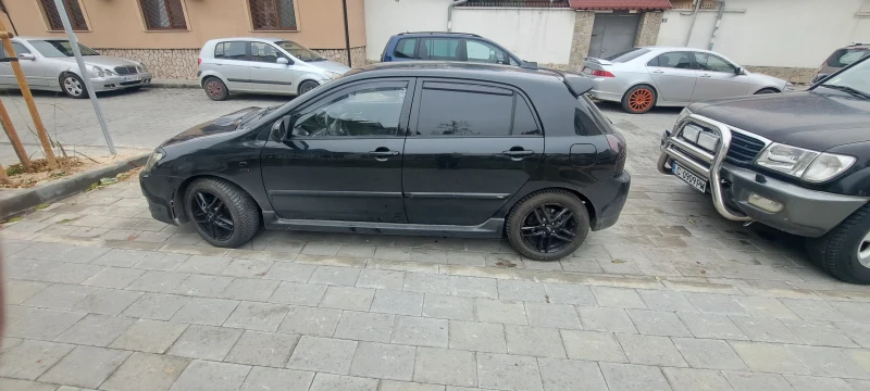 Toyota Corolla, снимка 12 - Автомобили и джипове - 48592066