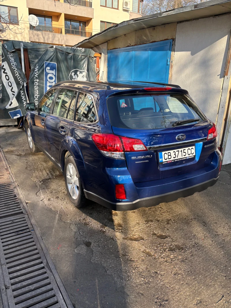 Subaru Outback 2.5 Bifuel, снимка 5 - Автомобили и джипове - 48908097