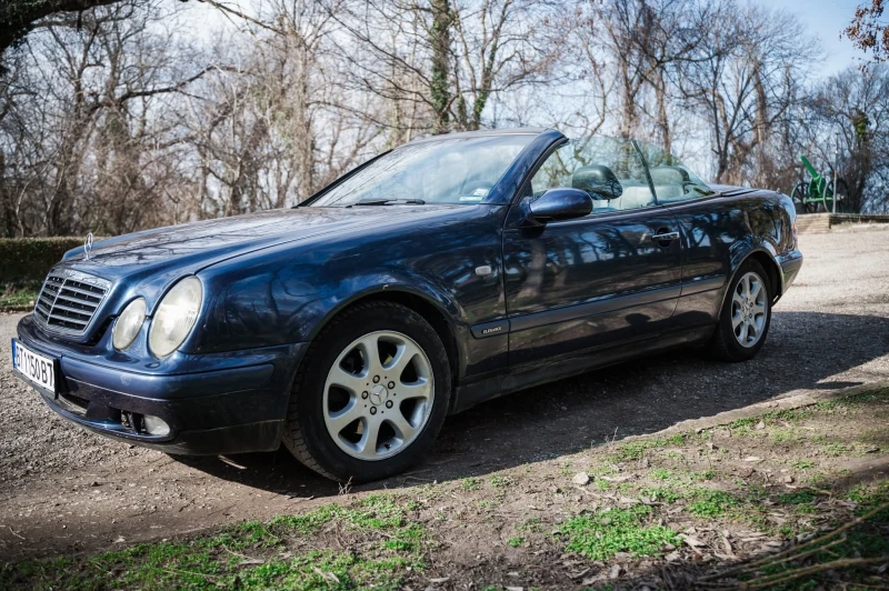 Mercedes-Benz CLK 200, снимка 7 - Автомобили и джипове - 48965261