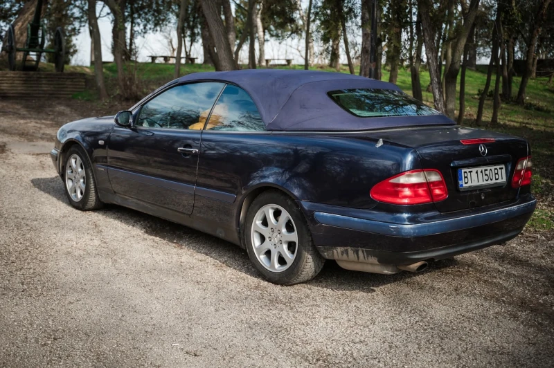 Mercedes-Benz CLK 200, снимка 12 - Автомобили и джипове - 48965261