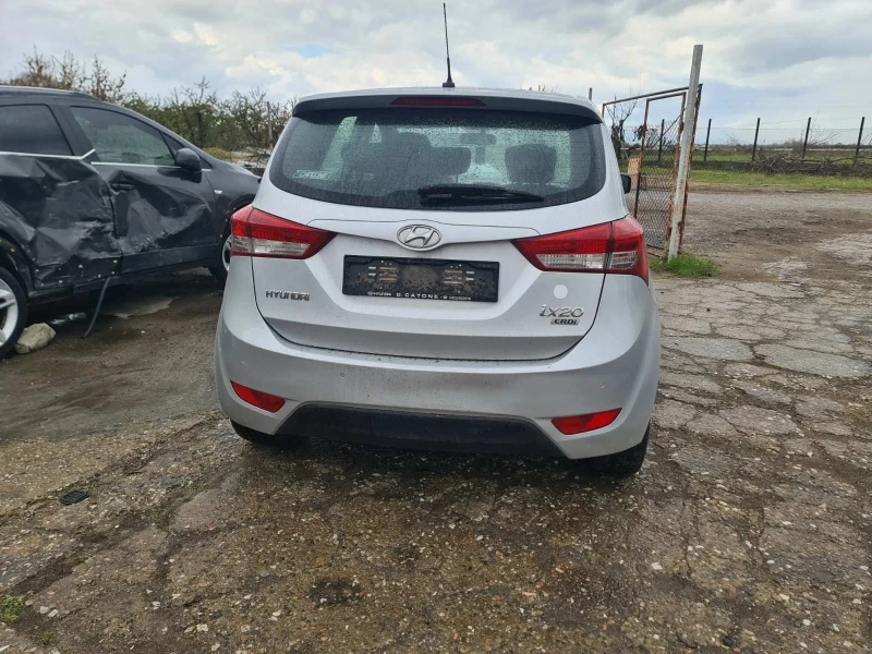 Hyundai Ix20 1.4 crdi, снимка 4 - Автомобили и джипове - 49873968