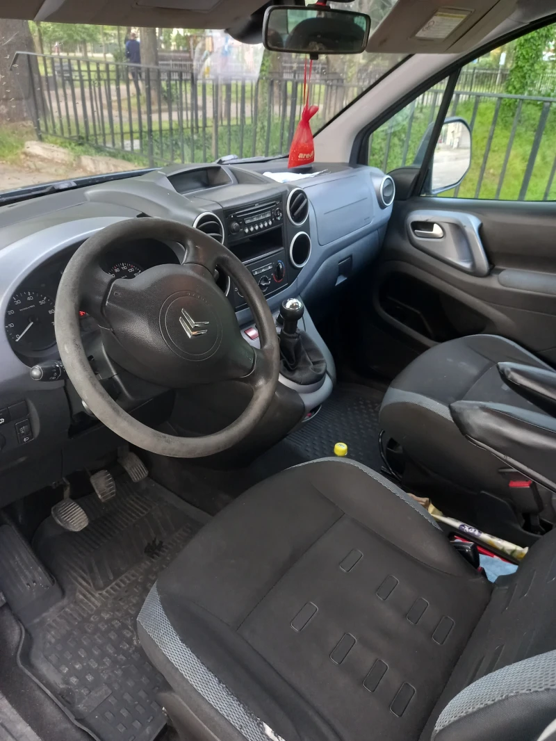 Citroen Berlingo, снимка 9 - Автомобили и джипове - 51884457