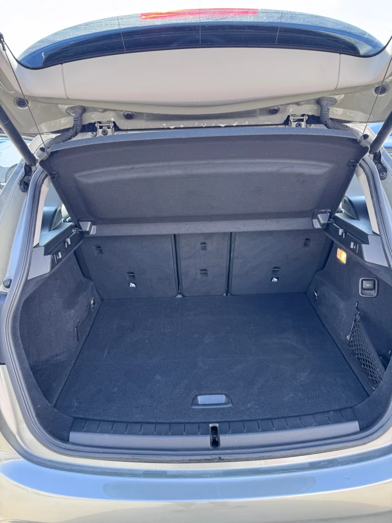 BMW 218 * X-drive* HEADUP* TOP* , снимка 9 - Автомобили и джипове - 52000550