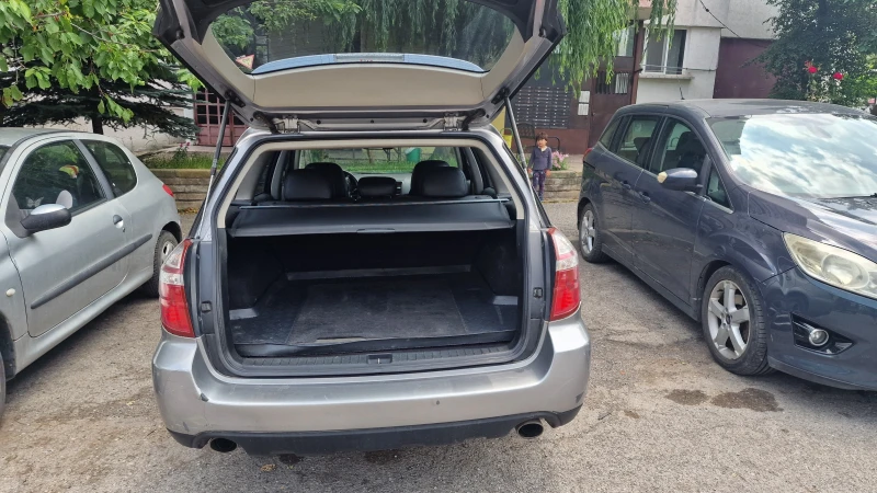 Subaru Outback, снимка 6 - Автомобили и джипове - 52373276