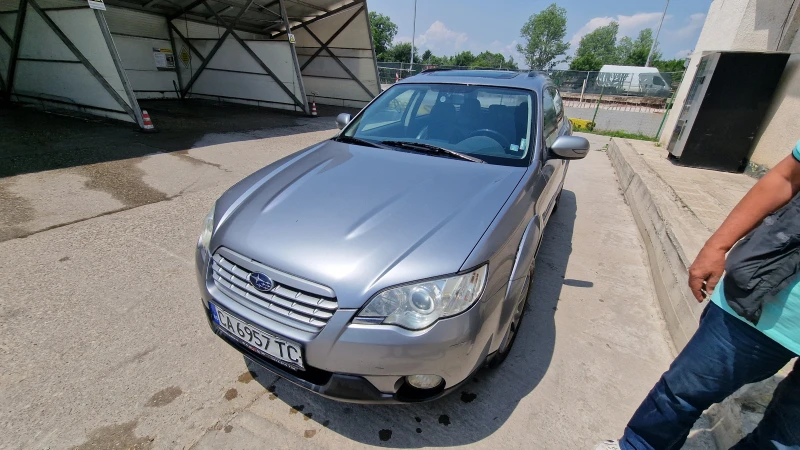 Subaru Outback, снимка 2 - Автомобили и джипове - 52373276