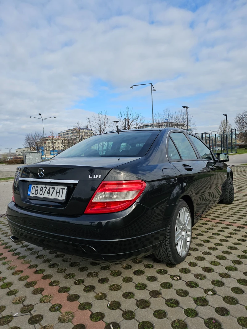 Mercedes-Benz C 220 CDI, снимка 9 - Автомобили и джипове - 52679159