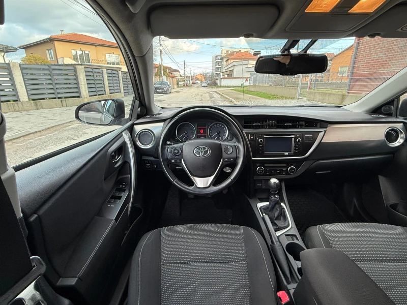 Toyota Auris 2.0D-NAVI-КАМЕРА-ТOP, снимка 10 - Автомобили и джипове - 52821513