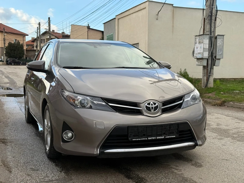 Toyota Auris 2.0D-NAVI-КАМЕРА-ТOP, снимка 3 - Автомобили и джипове - 52821513