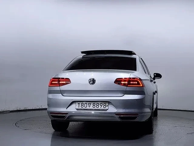 VW Passat 2.0  TDI 190к.с. 99 450км. - изображение 4
