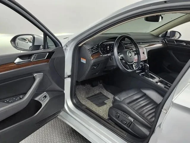 VW Passat 2.0  TDI 190к.с. 99 450км. - изображение 9