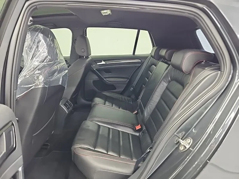 VW Golf Generation 2.0 GTI, снимка 11 - Автомобили и джипове - 55830483