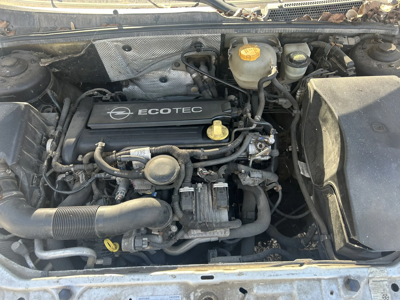 Opel Vectra C 1.8i / 2.2i Signum, снимка 3 - Автомобили и джипове - 53635050