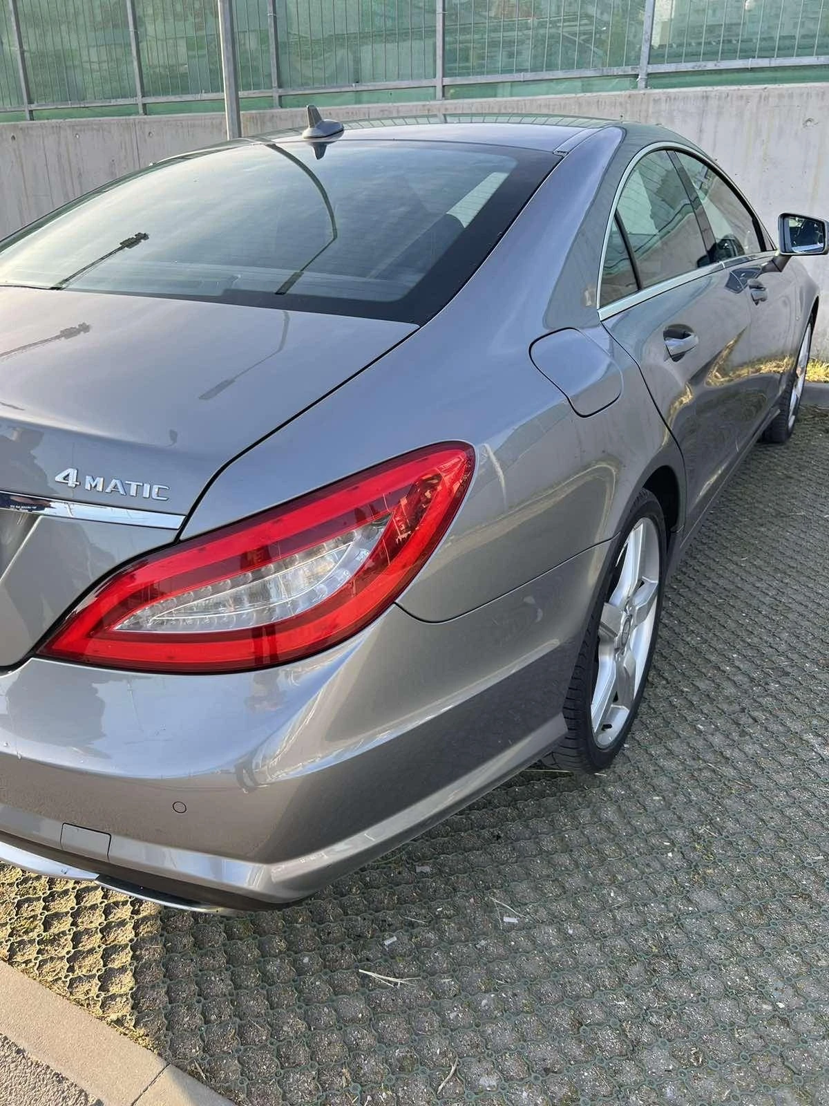 Mercedes-Benz CLS 500 B55 - изображение 9