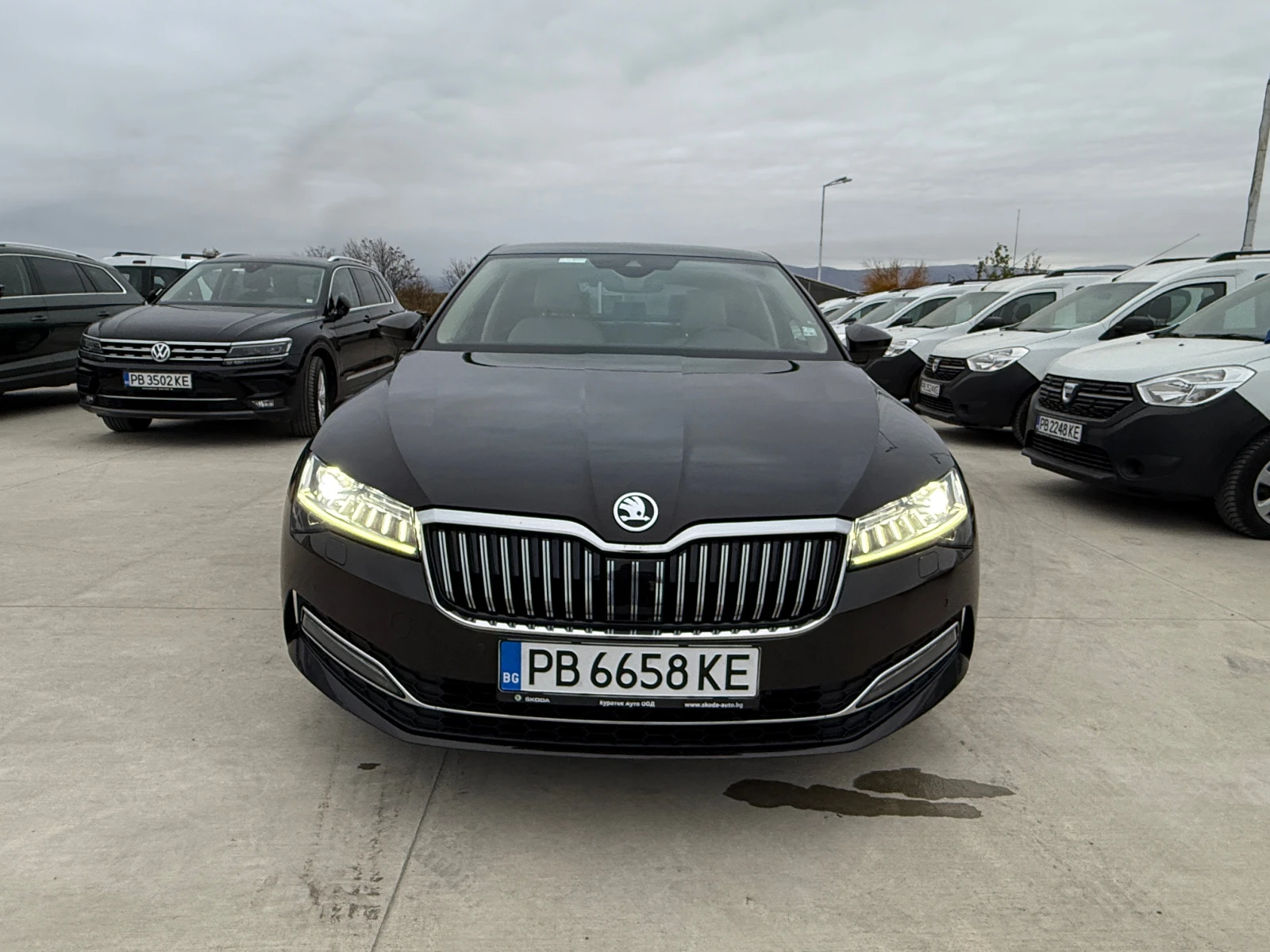 Skoda Superb STYLE 2.0 TDI А/Т 190кс - изображение 8