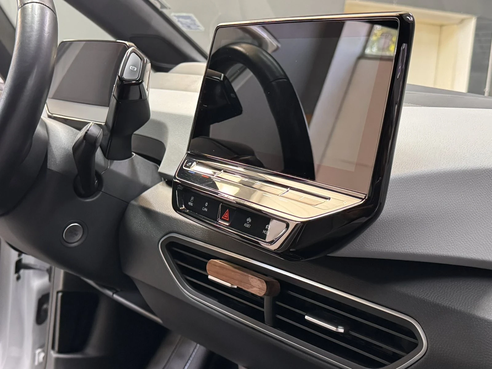 VW ID.3 PRO S - 77 kWh Swiss  - изображение 10