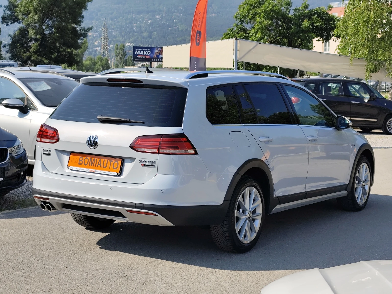 VW Golf ALLTRACK* 2.0TDi* 4MOTION* EURO6B* LED* АВТОМАТИК* - изображение 3